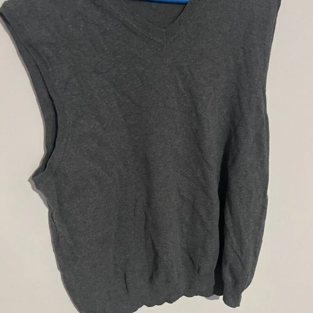 Club Room xl vest‎